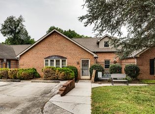 1003 Fairgrounds Ct, Kingston, TN 37763
