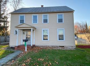 218 S Washington St, Muncy, PA 17756