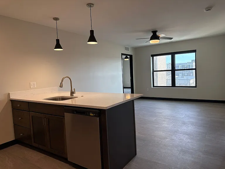 275 Lofts at Kingston Yard — Photo 102
