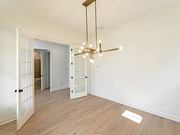 Dining room 2
