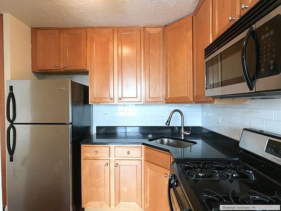 5th image of 3333 Broadway APT C23k