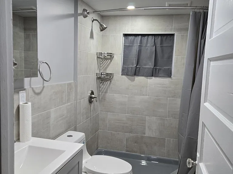 717 Hepburn St — Photo 6