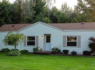 4006 John Goff Rd, Watervliet, MI 49098