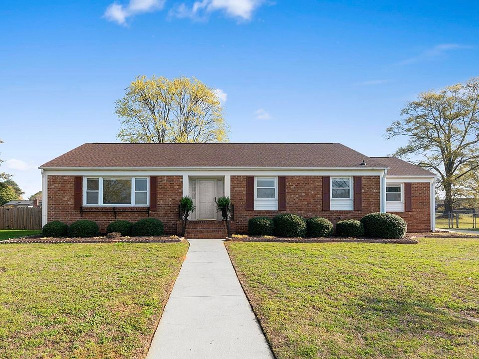 1st image of 106 Whitestone Ave