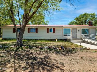 324 N Papago St, Springerville, AZ 85938