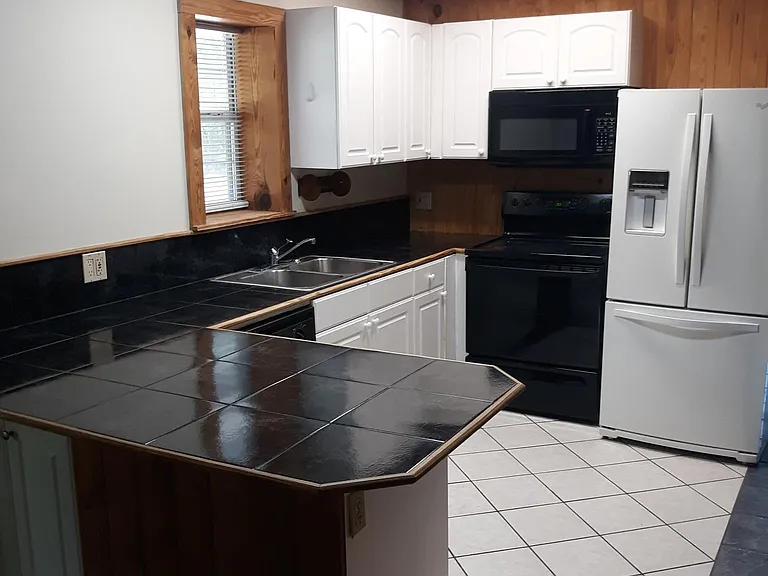 6380 Airline Rd — Photo 7