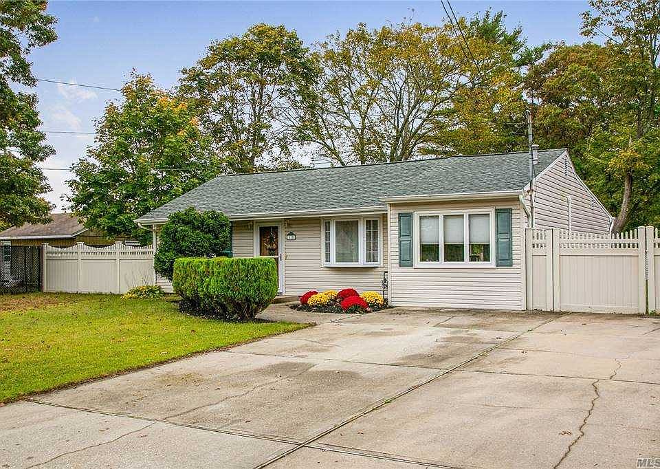 1st image of 913 Ocean Ave
