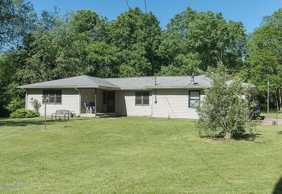 1st image of 277 Collier Ave
