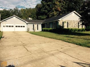 124 Hunters Way, Carrollton, GA 30116