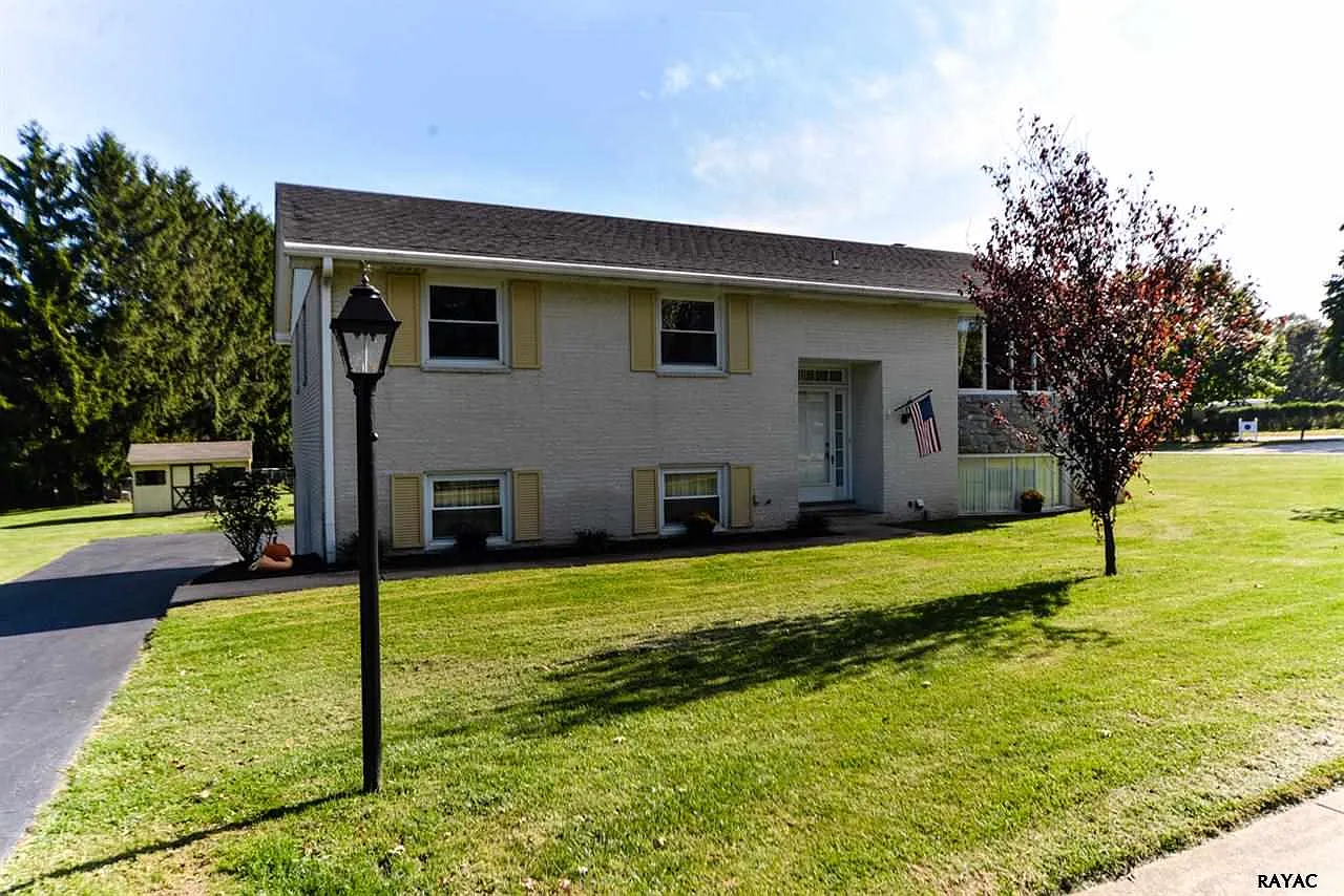 3383 Appleford Way photo 1