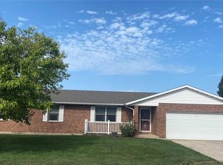 78 Meadows Rd, Hannibal, MO 63401