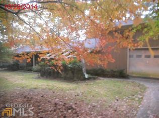 2607 Valley View Dr, Rocky Face, GA 30740