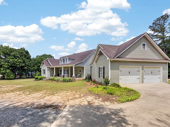 5th image of 150 Magnolia Rd