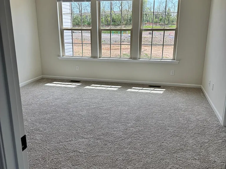 330 Milton Stamp Dr — Photo 10