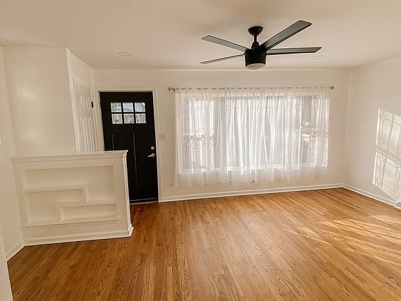 2nd image of 1919 N Monticello Ave