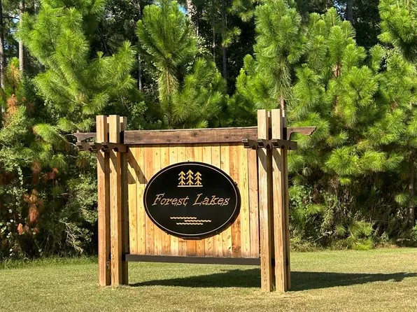 222 Forest Lake Dr, Tifton, GA 31794