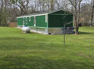 1935 Garrett Rd, Charlotte, TN 37036
