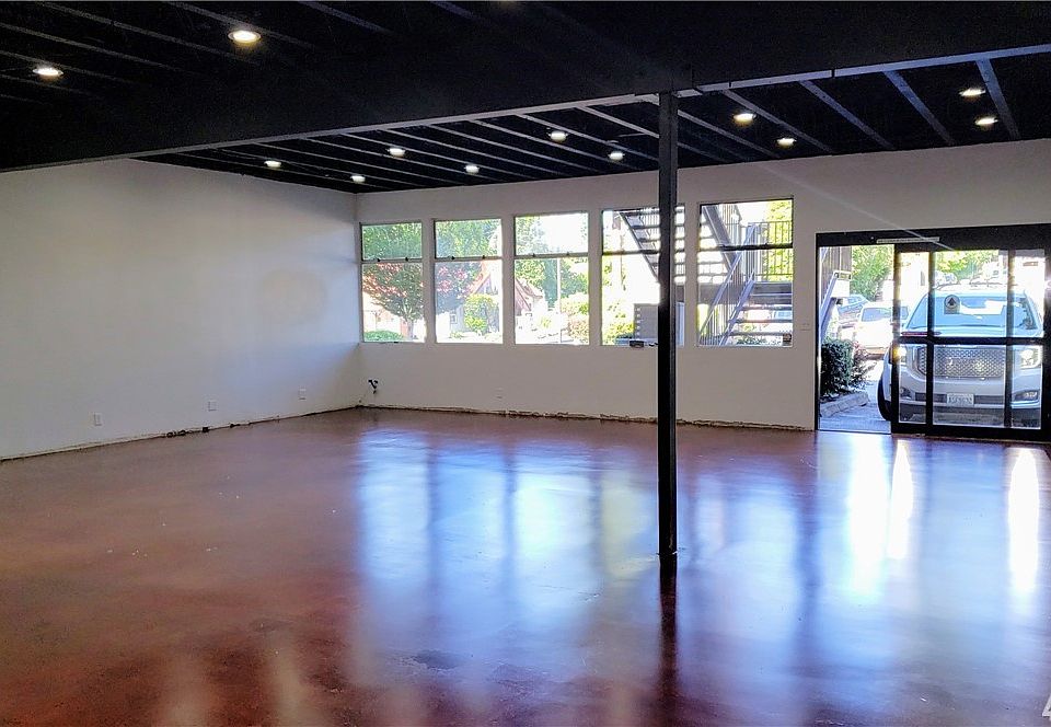 2nd image of 290 Madison Ave N Ste 101