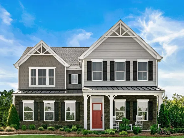 4 Butterfield Ln, Keswick, VA 22947