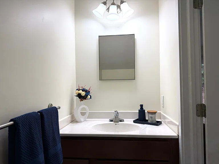3835-3906 Vale Dr — Photo 31