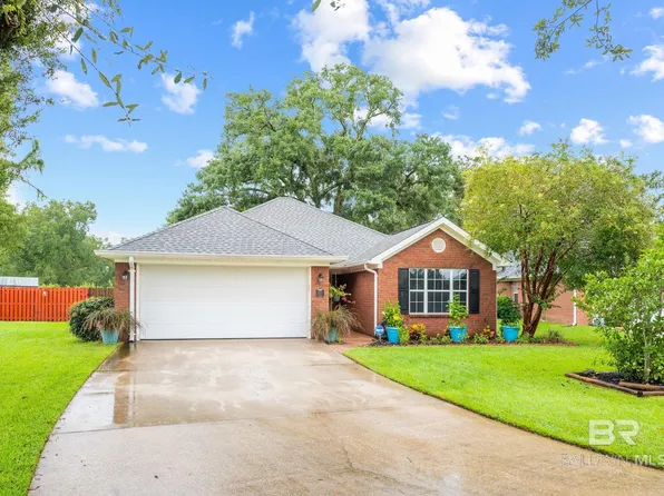 8251 Edgewood Dr, Daphne, AL 36526