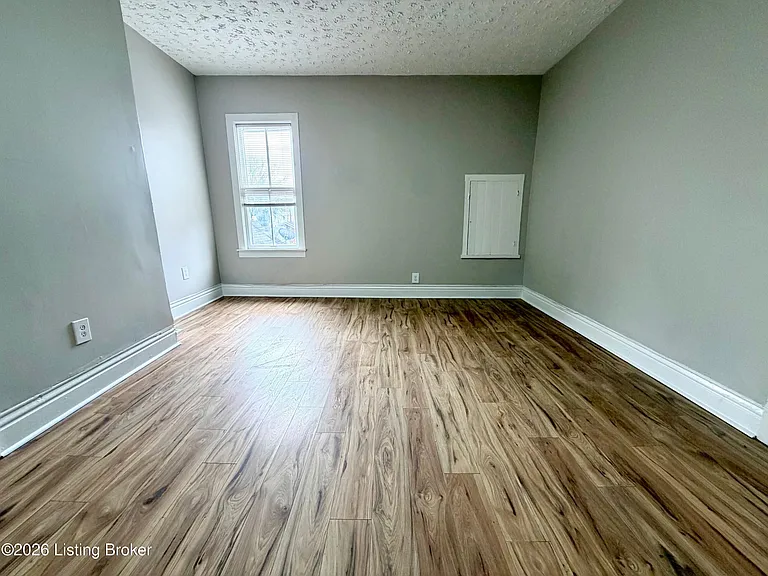 2631 W Madison St #2 — Photo 2