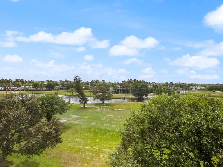 3951 Via Poinciana Way #511 — Photo 29