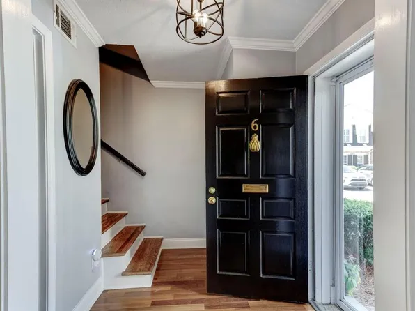 6 Market Square Pl NW, Atlanta, GA 30318