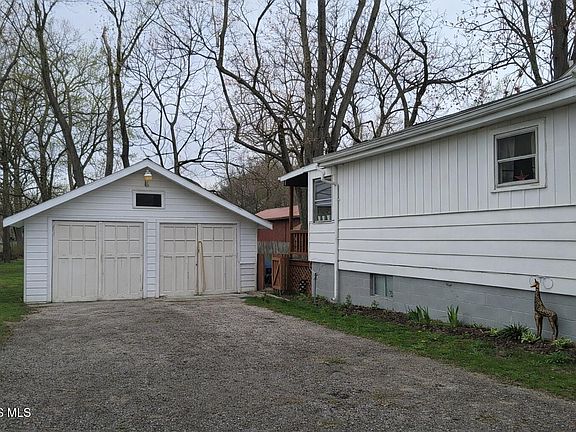 5th image of 822 Culley Rd