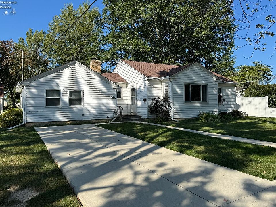 1st image of 382 E Main St