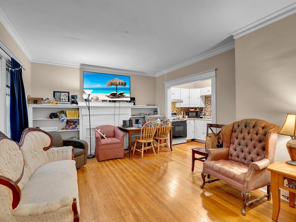75 Montrose Ave Floor 1