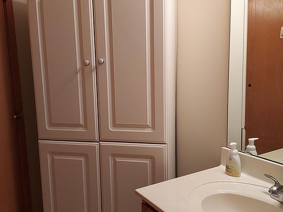 3rd image of 11675 Langford Cir