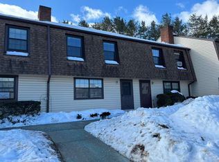 7 Homestead Ln #7, Brookfield, CT 06804