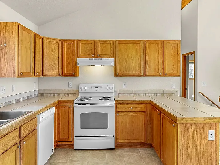 238 Prunes Pl — Photo 4
