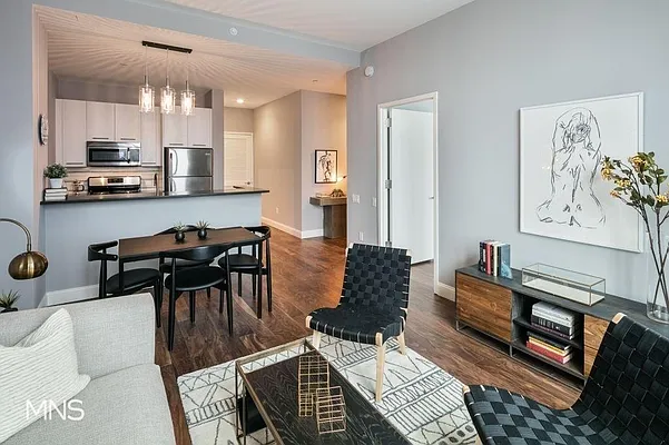 Rented by MNS Marketing | media 13
