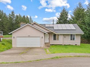 720 SW Pioneer Ct, Willamina, OR 97396