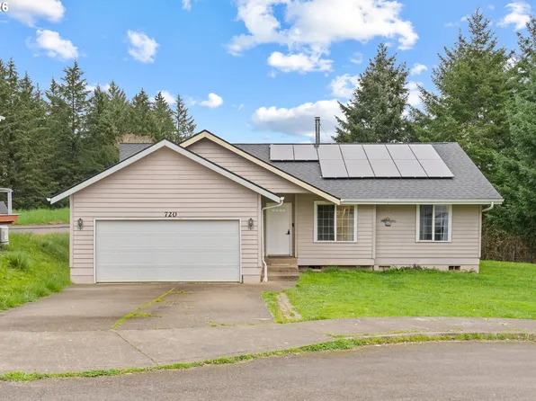 720 SW Pioneer Ct, Willamina, OR 97396