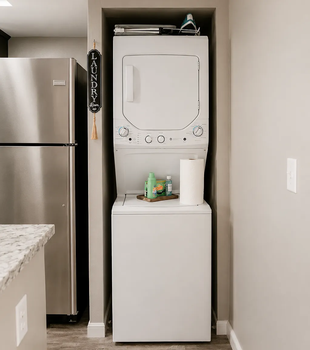 2 bed, 1060 sqft, $2,750 — Photo 4