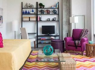 655 W Chicago Ave #1905, Chicago, IL 60654