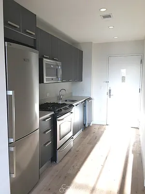 Rented by City Connections Realty | media 17