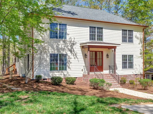 717 Lakeview St, Estill Springs, TN 37330