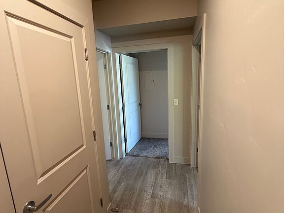 5th image of 1142 W 200 N Unit A202