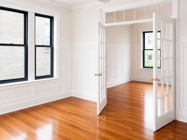 550 Riverside Drive image 1 of 8