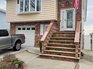 138 Delmar Ave, Staten Island, NY 10312