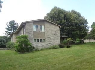1737 Grace Ln, Columbus, OH 43220