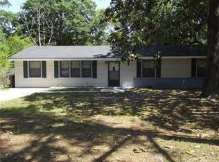 4 Arrowhead Ct, Savannah, GA 31406