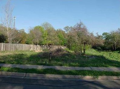 1st image of 902 Prize Oaks Dr