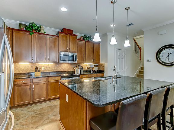5th image of 6204 Clearsky Dr