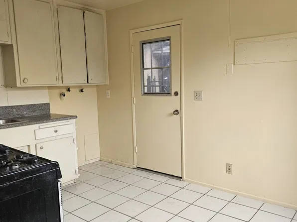 4706 Live Oak St #4706, Bell Gardens, CA 90201
