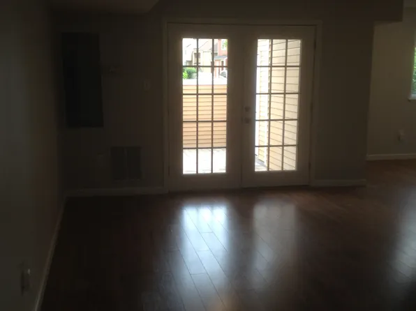 7299D Coachlight Ct, Frederick, MD 21703